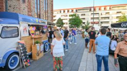 Hanau eröffnet die Freiluftsaison mit Feierabendmarkt und dem Schmuckmarkt Glanzstücke
