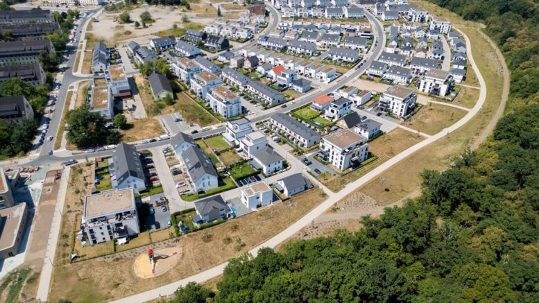 Hanau prüft Übergabe der Betriebsführung nach wiederholten Heizstörungen im Pioneer Park Hanau prüft Übergabe der Betriebsführung nach wiederholten Heizstörungen im Pioneer Park