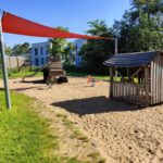 Hanau reinigt 189 Sandflächen auf Spielplätzen, in Kitas und Schulen