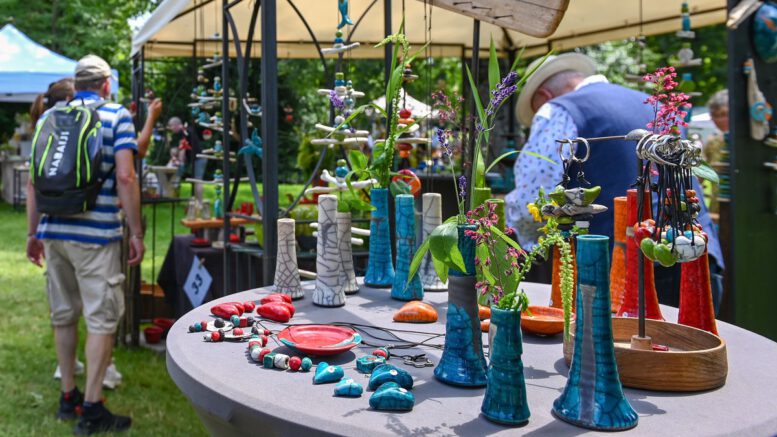 Keramikmarkt in Hanau verschoben: Neuer Termin im August mit Preisverleihung Keramikmarkt in Hanau verschoben: Neuer Termin im August mit Preisverleihung