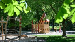 Neuer Märchenspielplatz im Hanauer Schlossgarten wird am 11. Mai eröffnet