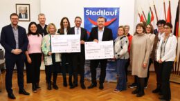 Stadtlauf Hanau bringt 44.000 Euro für Frauenhäuser nach Rekordbeteiligung Stadtlauf Hanau bringt 44.000 Euro für Frauenhäuser nach Rekordbeteiligung