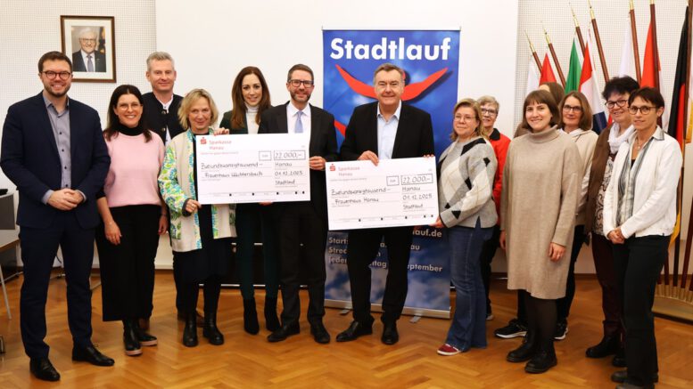 Stadtlauf Hanau bringt 44.000 Euro für Frauenhäuser nach Rekordbeteiligung